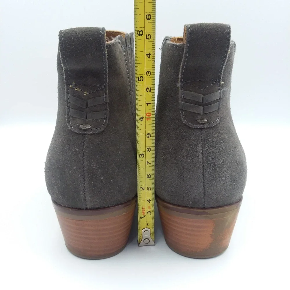 Jack Rogers Pippa Suede Chelsea Boots Block Heel Gray Women's 9.5‎ Ankle Booties